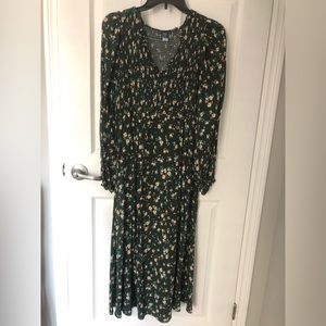 Women’s Old Navy Maternity Dress